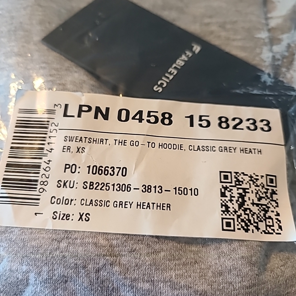NEW Fabletics The Go-To Hoodie - Classic Grey Heather Sweatshirt Sz XS - Picture 7 of 7